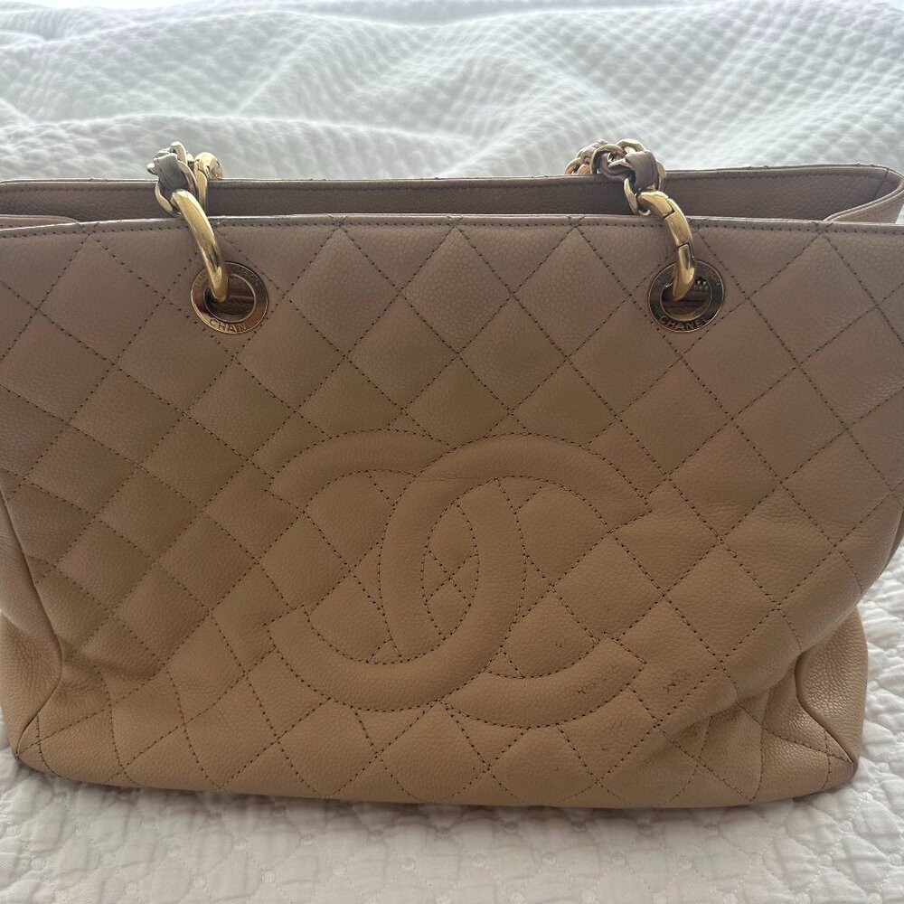 Chanel Cream Caviar Jumbo Tote - Authentic Fair Condition